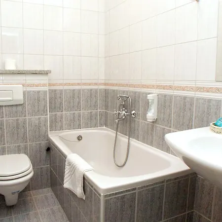 Twin 3016c 3* Rabac